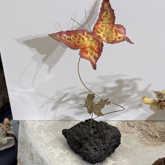 Elegant Butterfly Metal Sculpture - Picture 1 of 5